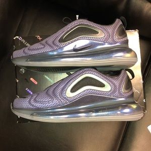 Air max 720 northern lights size 10